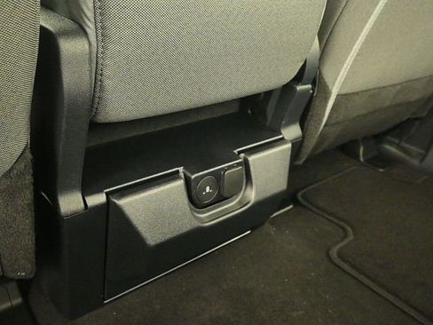 New 2026 Ford F250 4x4 Crew Cab Super Duty image 12