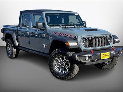 New 2025 Jeep Gladiator Mojave