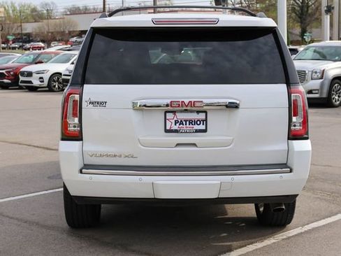Used 2017 GMC Yukon XL Denali w/ Open Road Package image 4