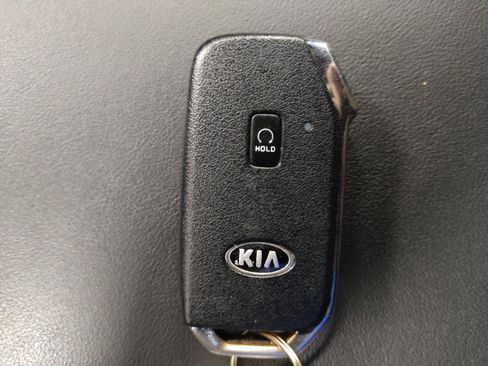 Used 2021 Kia K5 GT-Line AWD/4WD image 32