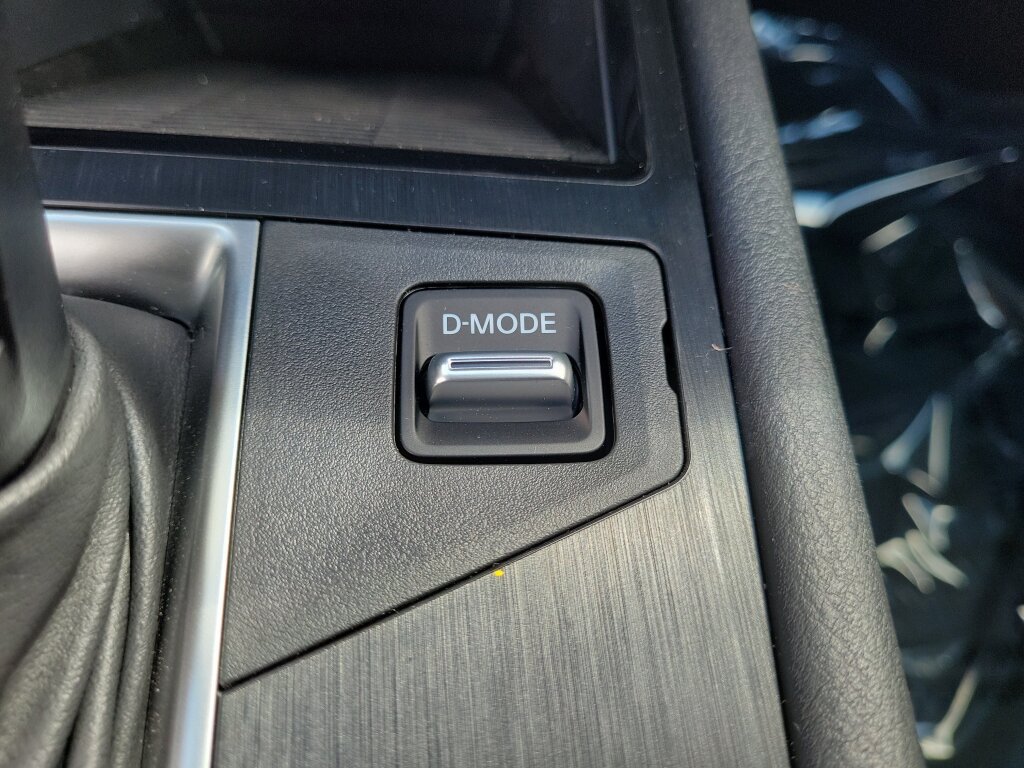 New 2027 Nissan Kicks S FWD image 32
