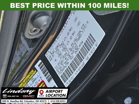 Used 2023 Toyota Tacoma TRD Off-Road image 32