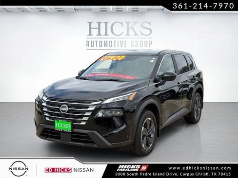 Certified 2026 Nissan Rogue SV FWD image 1