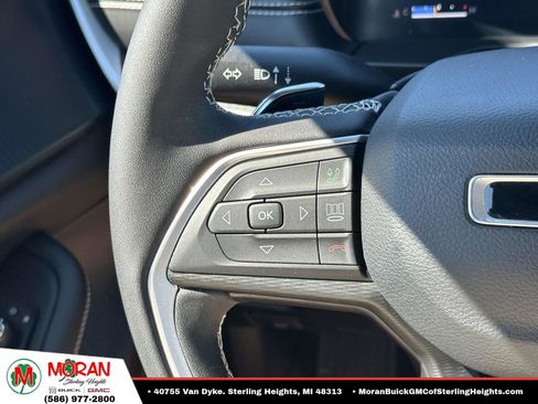 Used 2023 Jeep Grand Cherokee Altitude AWD/4WD image 21