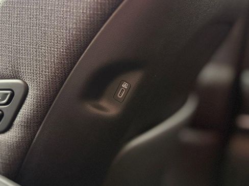 New 2026 Hyundai Ioniq 9 SE image 16