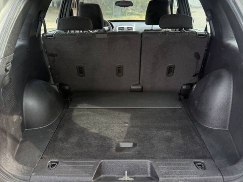 Used 2008 Pontiac Torrent 2WD image 14