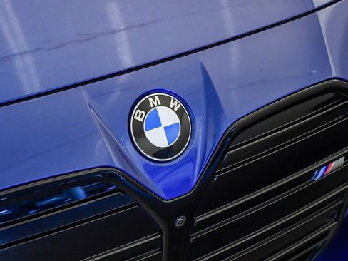 Used 2026 BMW i4 M60 w/ Premium Package AWD/4WD image 8