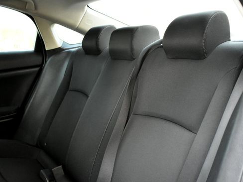 Used 2019 Honda Civic LX image 27