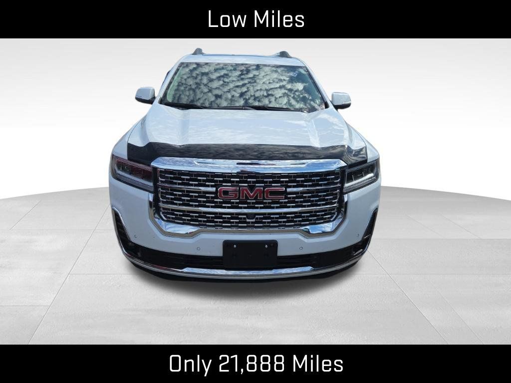 Used 2023 GMC Acadia Denali w/ Denali Ultimate Package AWD/4WD image 2