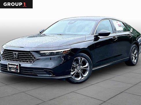 Used 2023 Honda Accord EX image 1