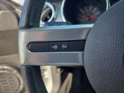 Used 2007 Ford Mustang Premium RWD image 18