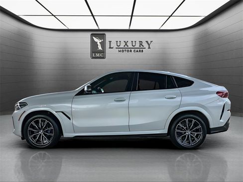 Used 2023 BMW X6 M50i w/ Executive Package image 5