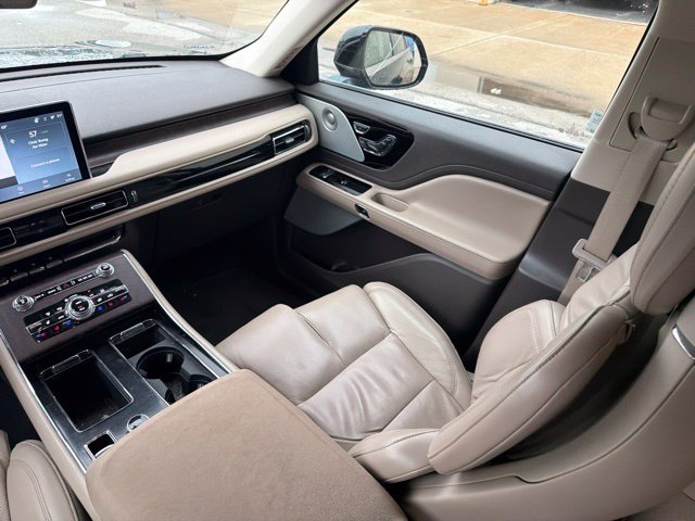 Used 2022 Lincoln Aviator Reserve w/ Equipment Group 201A AWD/4WD image 20
