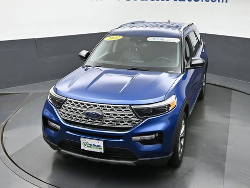 Used 2022 Ford Explorer Limited image 32