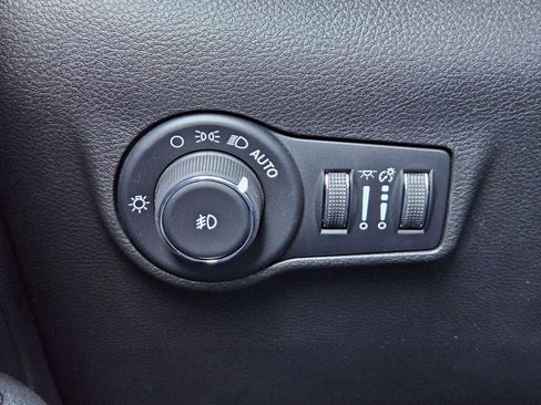 New 2026 Jeep Compass Latitude AWD/4WD image 23