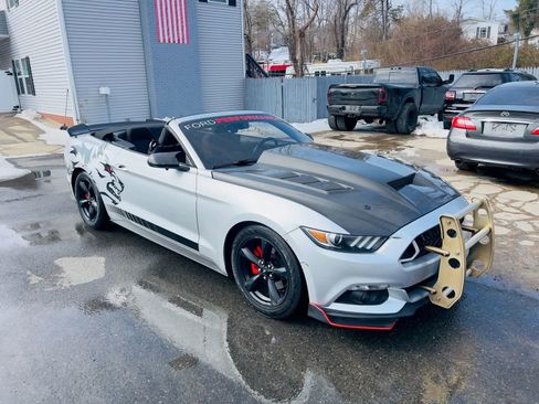 Used 2015 Ford Mustang Convertible w/ Equipment Group 051A image 3