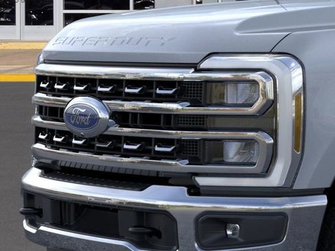 New 2026 Ford F250 Lariat image 17