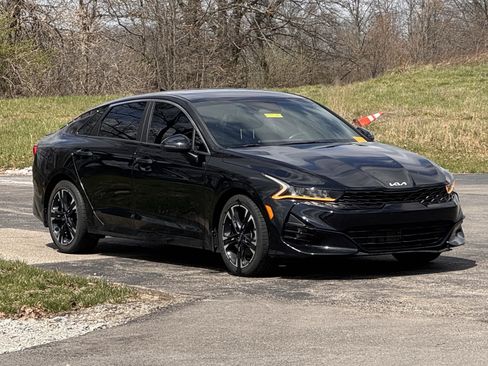 Used 2022 Kia K5 GT-Line image 1