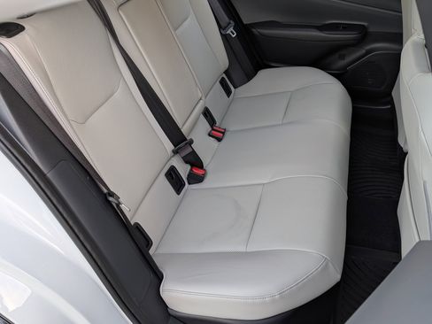 Used 2024 Toyota Prius XLE image 20