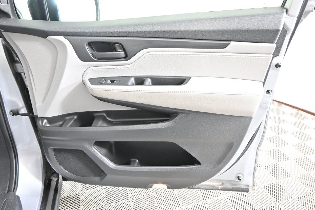 Used 2019 Honda Odyssey EX-L image 12