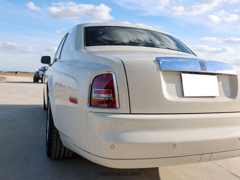 Used 2012 Rolls-Royce Phantom Sedan image 58