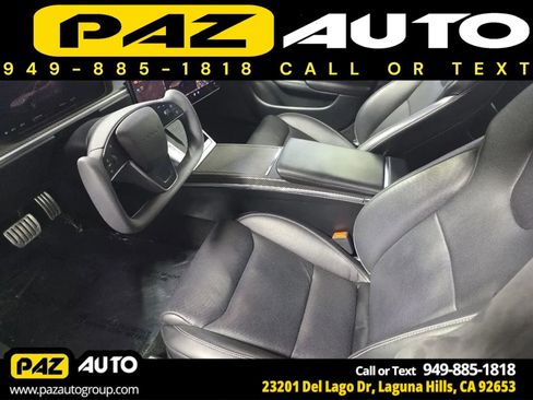 Used 2022 Tesla Model S Plaid image 9
