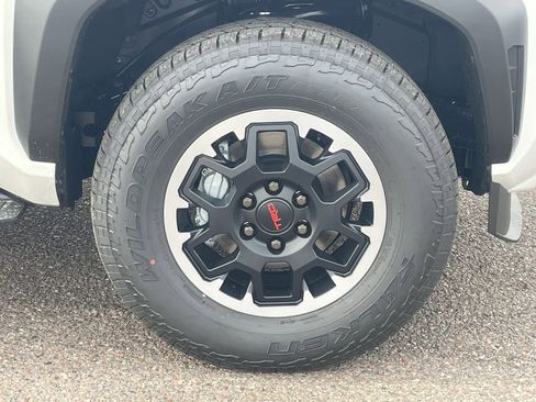 New 2025 Toyota 4Runner TRD Off-Road image 10