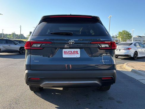 New 2026 Toyota Grand Highlander Limited image 5