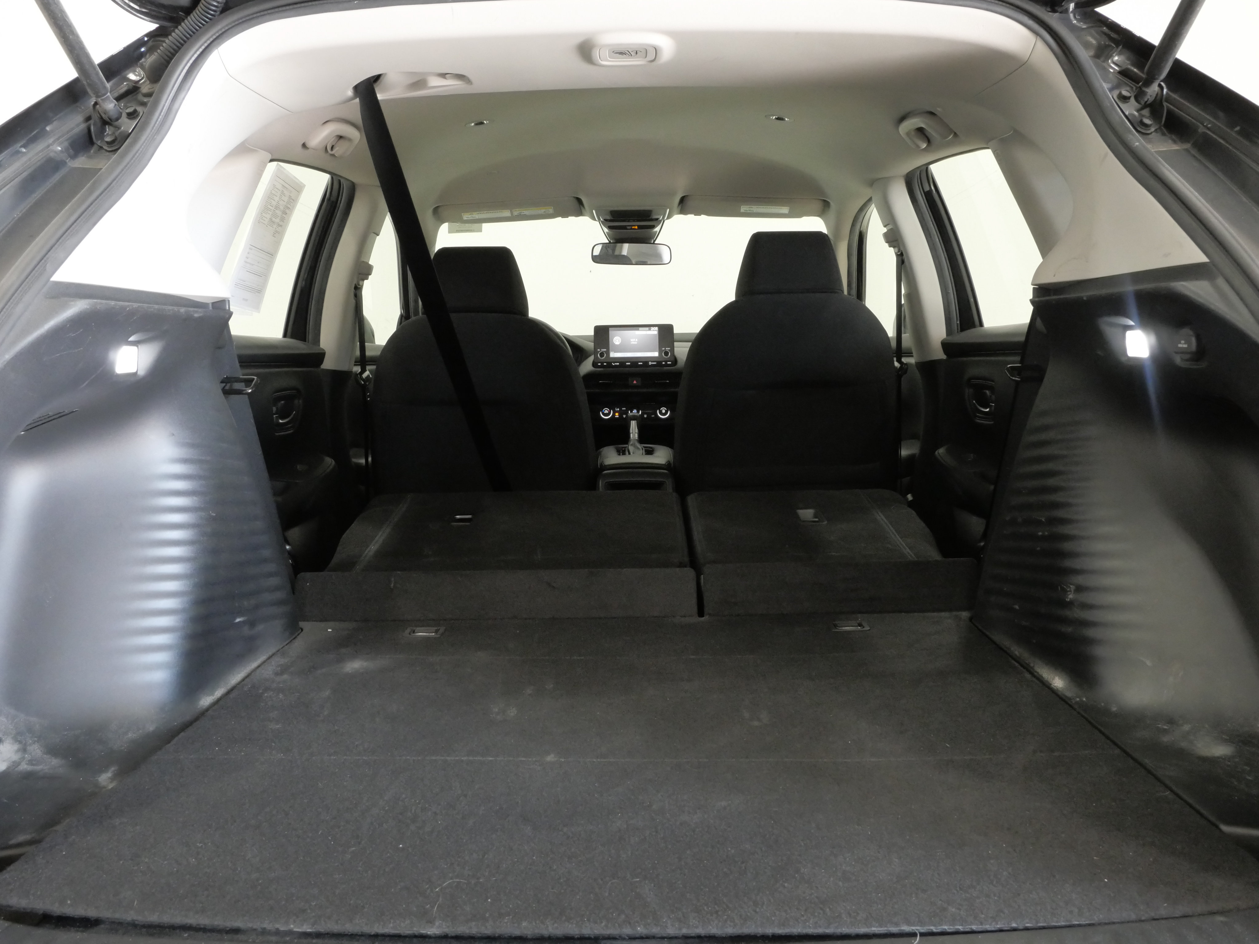 Used 2024 Honda HR-V LX image 26