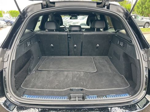 Used 2024 Mercedes-Benz GLC 300 4MATIC image 45