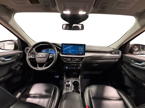 Used 2024 Ford Escape Platinum AWD/4WD image 43