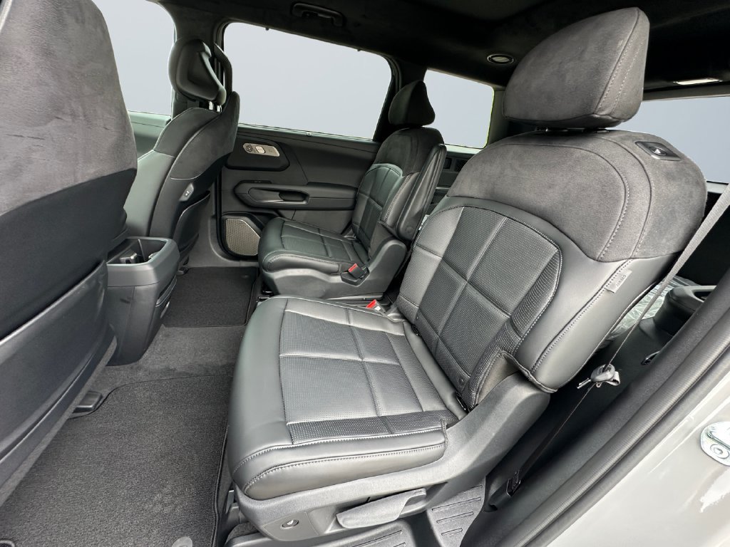 New 2027 Kia Telluride SX Prestige w/ Towing Package AWD/4WD image 13