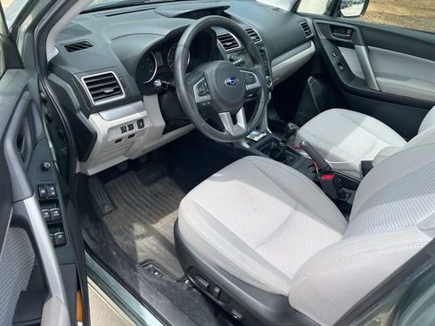 Used 2018 Subaru Forester 2.5i Premium AWD/4WD image 12