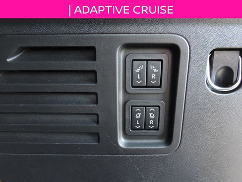 Used 2024 Chevrolet Traverse RS w/ LPO, Floor Liner Package FWD image 13