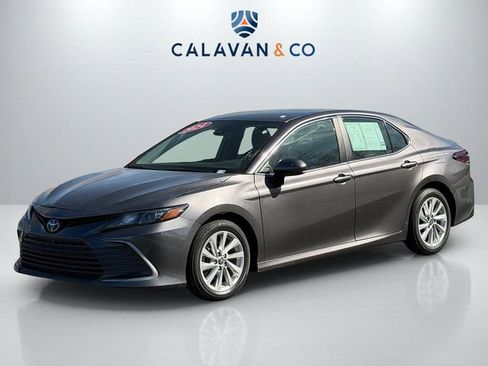 Used 2024 Toyota Camry LE image 2