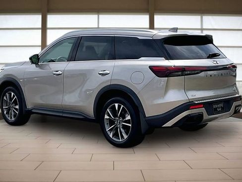 Used 2023 INFINITI QX60 Luxe w/ Performance Audio Package AWD/4WD image 13