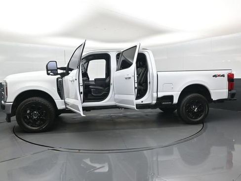 Used 2024 Ford F250 Lariat image 48