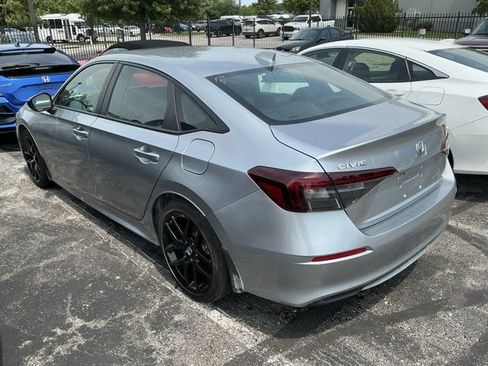 Used 2025 Honda Civic Sport image 13