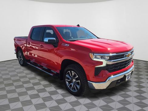 New 2025 Chevrolet Silverado 1500 LT w/ Z71 Off-Road Package AWD/4WD image 4