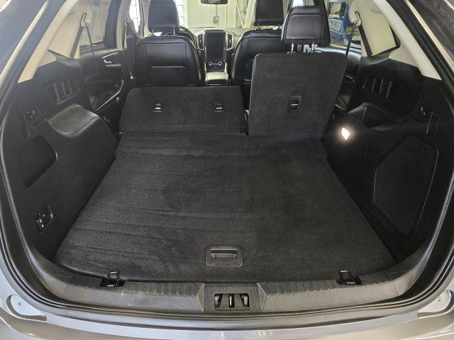 Used 2024 Ford Edge Titanium AWD/4WD image 28