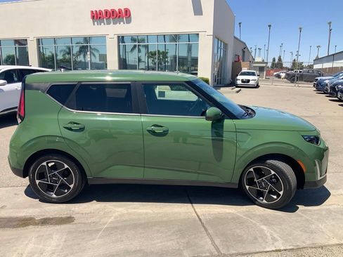 Used 2023 Kia Soul EX FWD image 4
