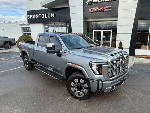 Used 2024 GMC Sierra 3500 Denali w/ Denali Reserve Package image 1
