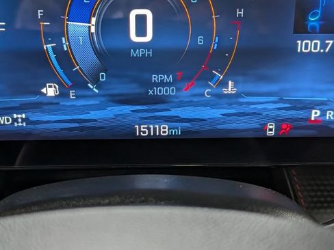 Certified 2025 Chevrolet Equinox RS w/ Safety and Technology Package AWD/4WD image 24