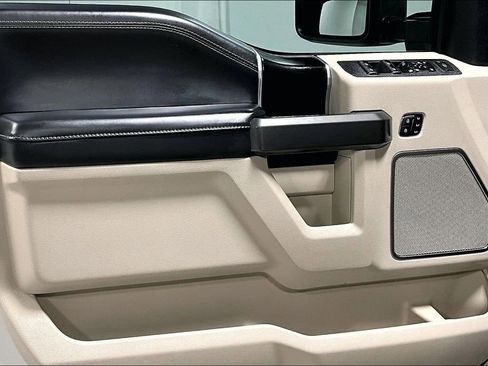 Used 2021 Ford F350 Limited w/ FX4 Off-Road Package AWD/4WD image 21