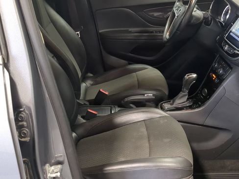 Used 2019 Buick Encore Preferred AWD/4WD image 26