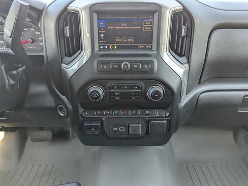 Certified 2025 Chevrolet Silverado 2500 Custom w/ Custom Value Package image 12