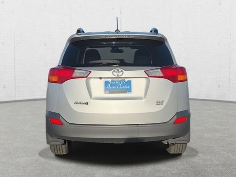 Used 2015 Toyota RAV4 XLE AWD/4WD image 6