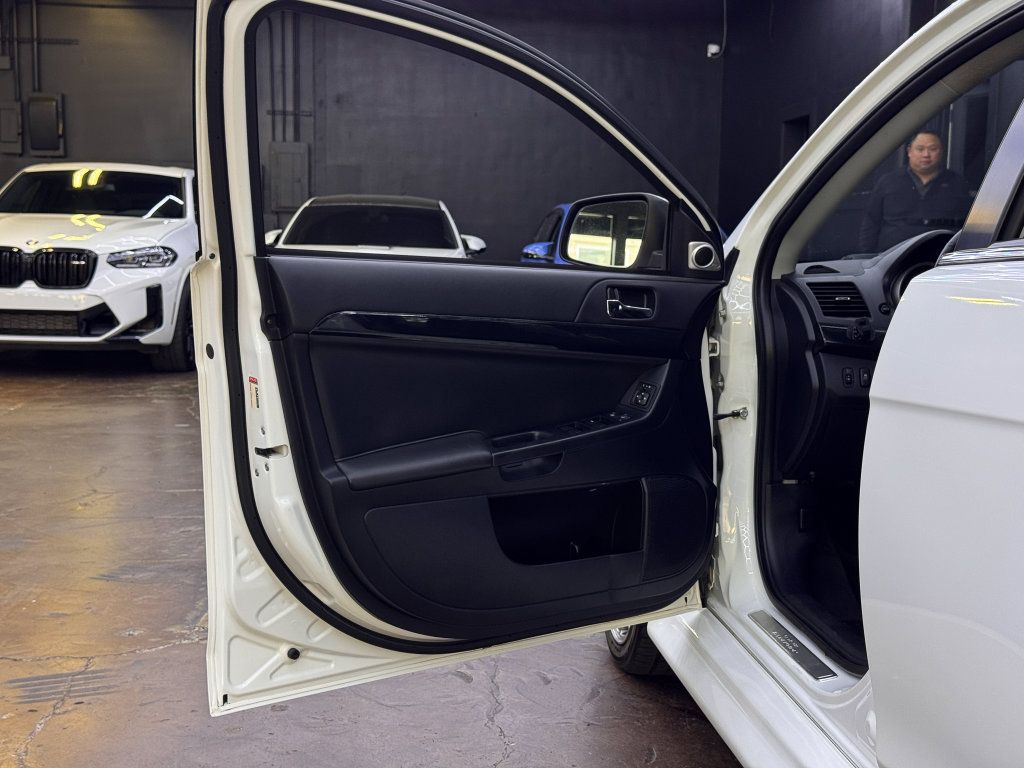 Used 2014 Mitsubishi Lancer Evolution MR AWD/4WD image 18