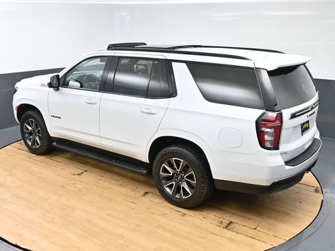 Used 2022 Chevrolet Tahoe Z71 w/ Luxury Package image 51