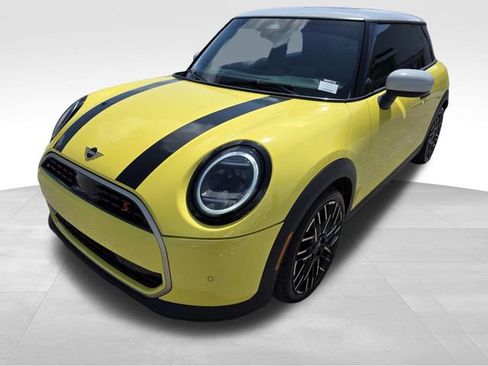 Used 2025 MINI Cooper S FWD image 5